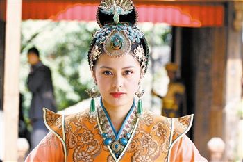 该剧由《茶马古道》编剧景宜编剧,导演王文杰操刀,集结了王力可,罗钢