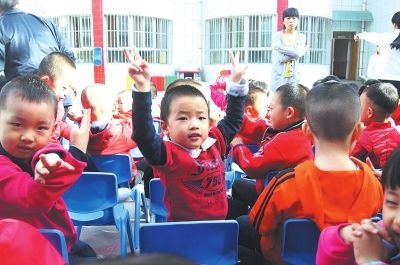 兰州民办幼儿园月收费1600元 众家长大呼伤不