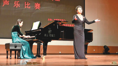 王冬梅 朴素而多变的戏剧女高音