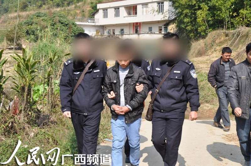 岑溪市公安局快速侦破12.22抢劫杀人案|民警