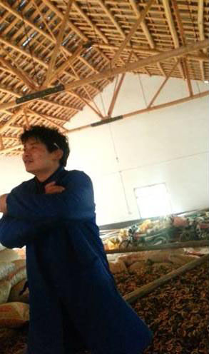 大桥头乡某胡柚片经营大户