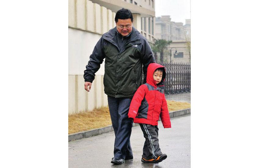 把妈妈叫婶子,媳妇接回家视频_猫咪几个月接回家_爸爸接我回家
