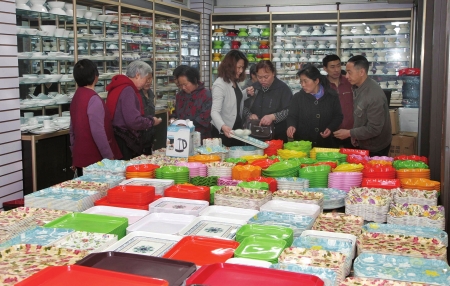 成都国际商贸城日用塑料制品市场盛大开业 预