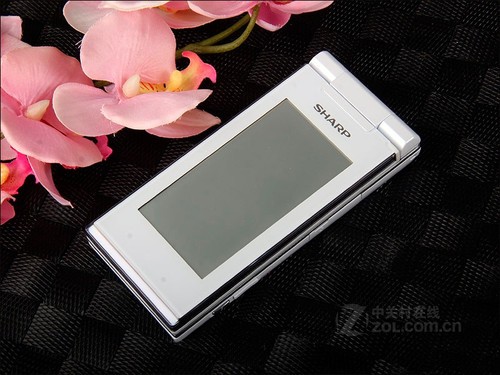 女性安卓好选择 夏普SH7228U大降400元