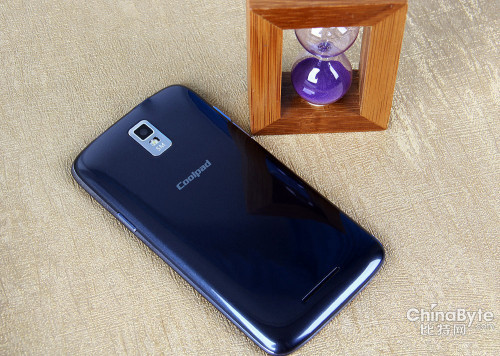 安卓机推荐千元机 36afae75b9a61f99ac4aed7a8982a46d.jpg