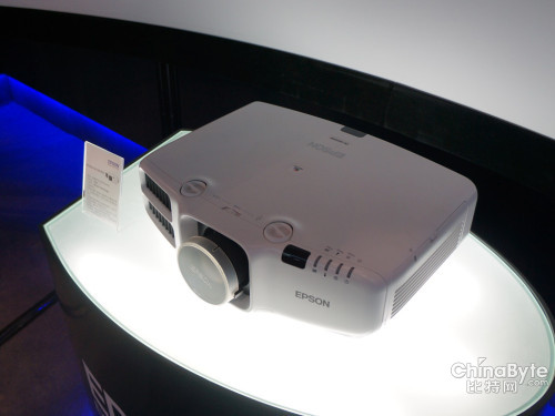 ����������ͶӰ��