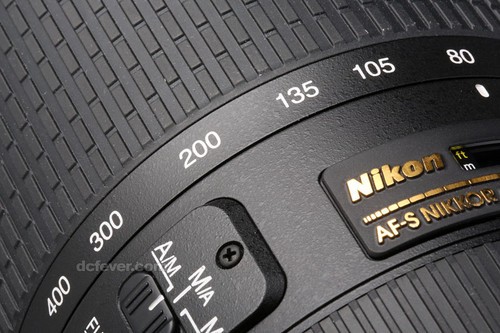 变焦环设于镜身前尖端。