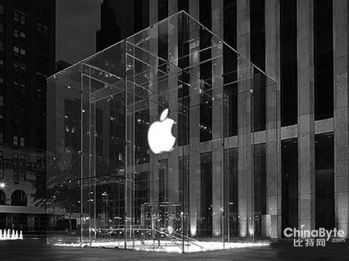 USB接口和SD卡槽二合一 苹果推新专利为节约