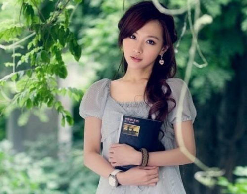 图为星海音乐学院校花王婉珈