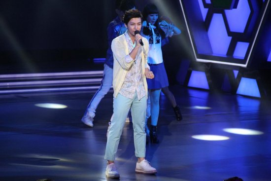 炎亚纶等众星受邀录制大本营15周年晚会