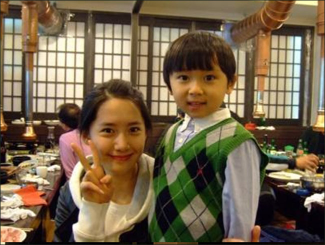 网曝<em>少女时代允儿</em>四年前旧照 允儿<em>童年</em>照曝光