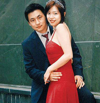 　　隐瞒婚姻，被曝已离婚