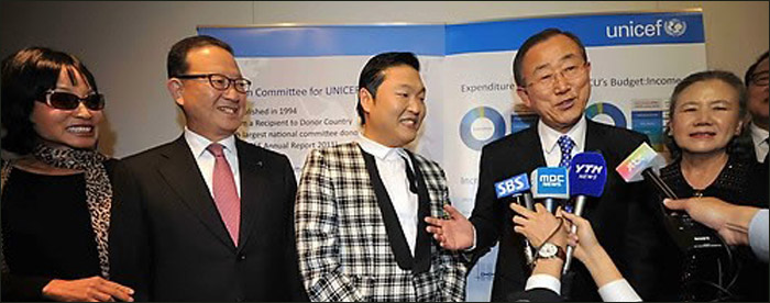 鸟叔PSY探访联合国总部 与潘基文畅聊不NG
