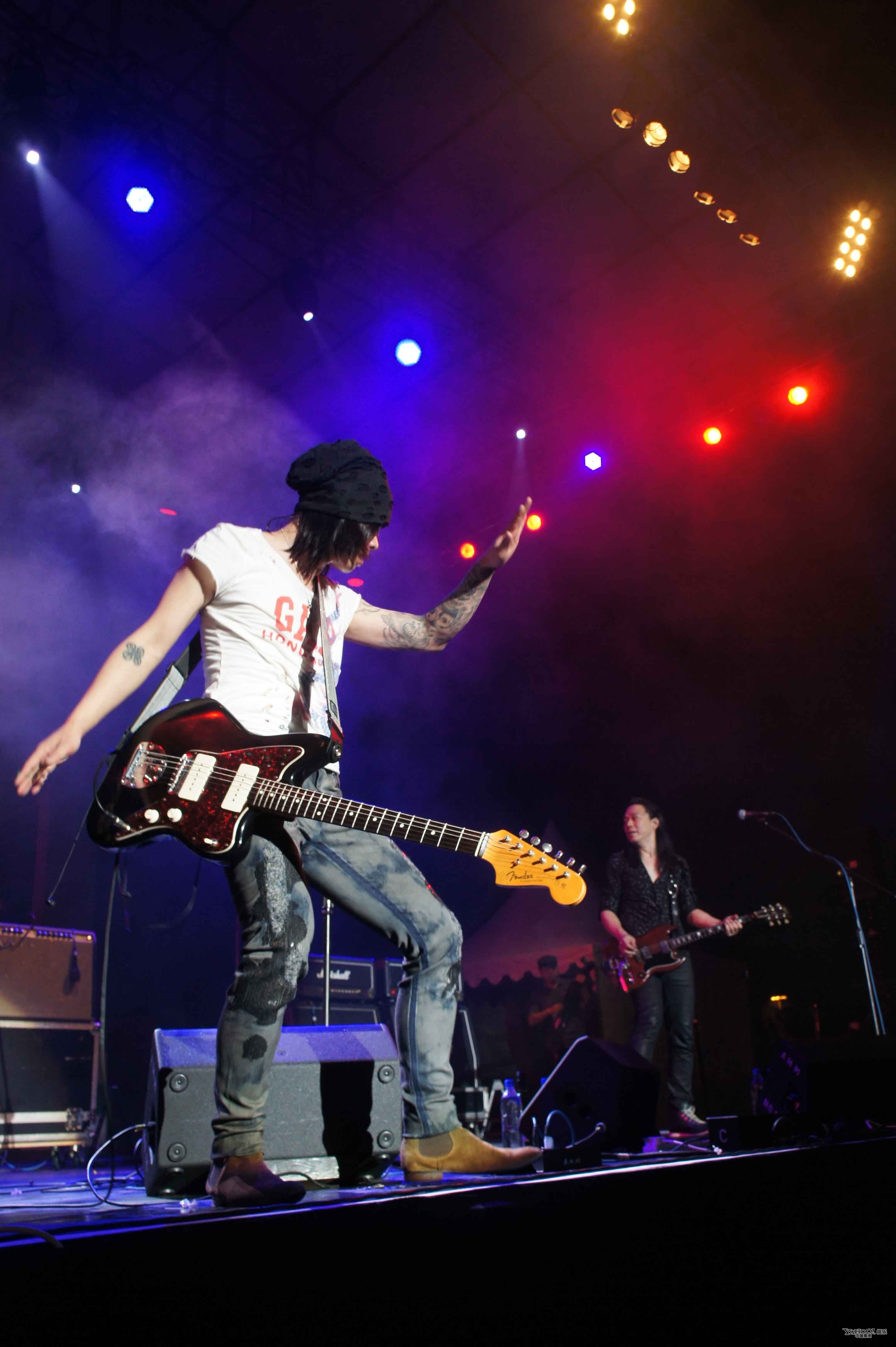 木玛压轴香港音乐节 疯狂现场引诡异投诉