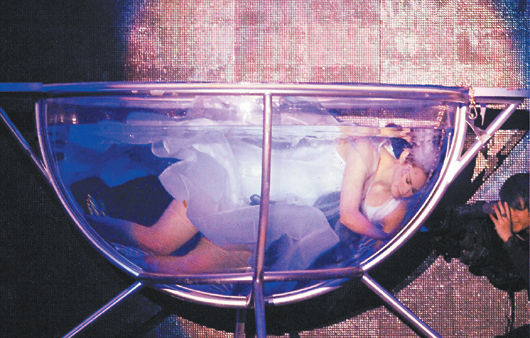 杨丞琳维护绯闻男友王子 坦承妈妈爱屋及乌