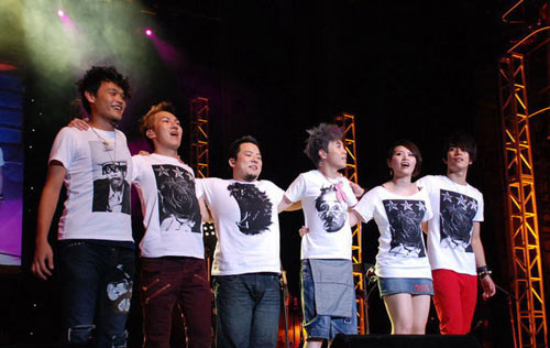 苏打绿《我好想你》助战《小时代》 乐队成员