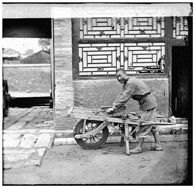 200年前的满族新娘_大图_中国台湾网