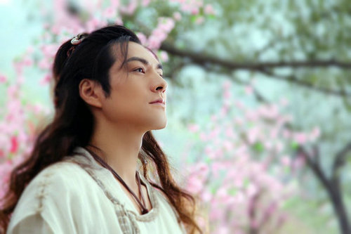 《新萧十一郎》 芜湖女星甘婷婷与严屹宽上演"虐恋"