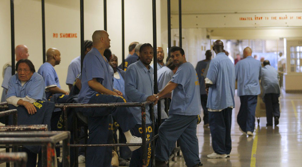 大曝光:美国监狱的真实世界-手机凤凰网