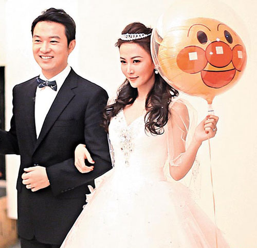 诸葛紫岐出嫁前老公遭骂 办豪华婚礼却压榨员工