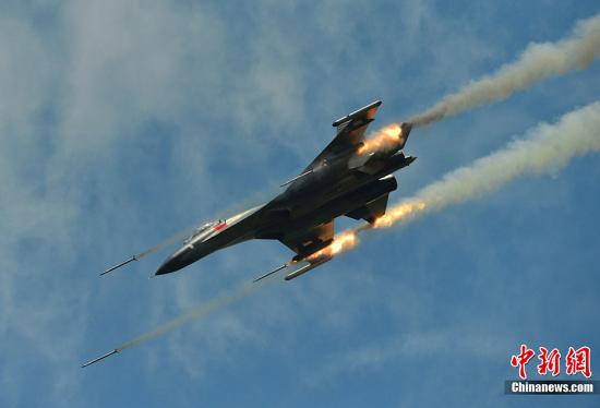 只提抗议,不动刀枪,天长日久,纵狗成狼. 民欲宣战,军可敢当?