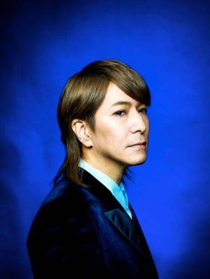 小室妻子keiko前年脑出血入院,至今仍未完全康复,祸不单行的小室接受