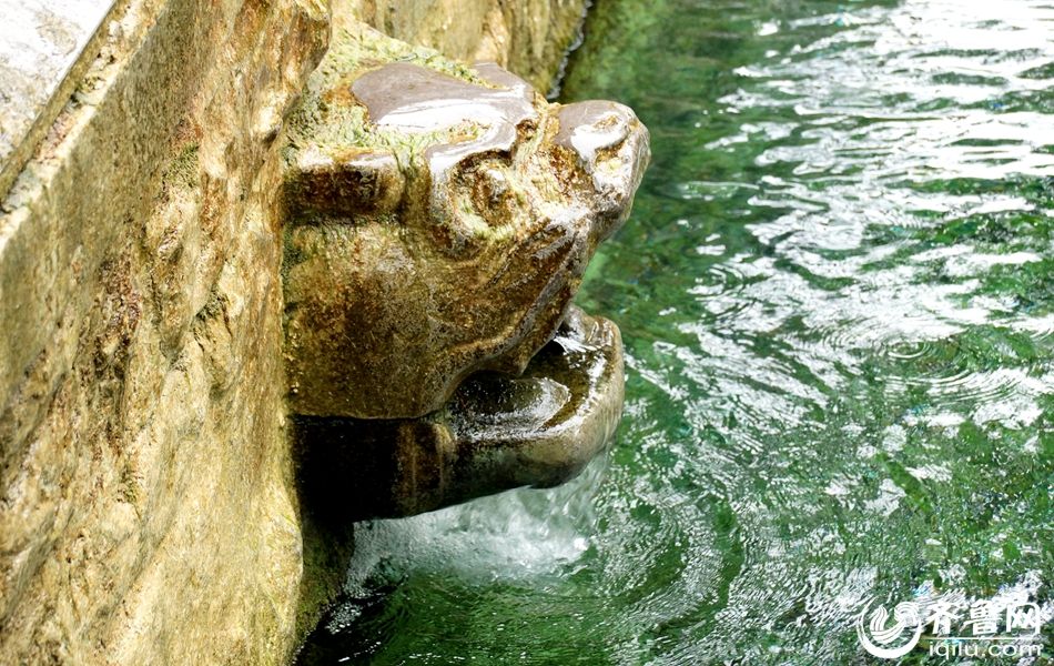 济南黑虎泉的水位_济南绿地泉景园怎么样_济南黑虎泉