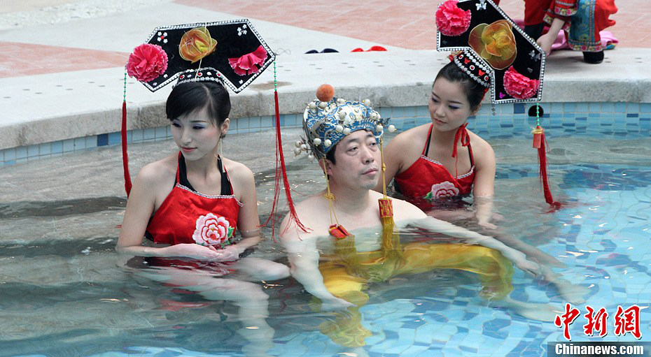 2013年土豪当道 看看有钱人的各种奢侈生活