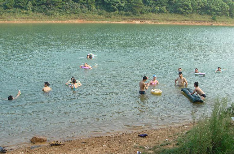 湖北一景区行洪河道成野泳池溺水悲剧频发