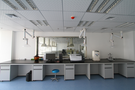 探访我国首个国家级富硒产品质检中心