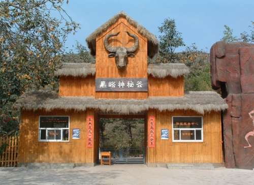 乐享旅游 景点推荐 > 正文  蓟县黑峪神秘谷景区位于天津市蓟县城东8