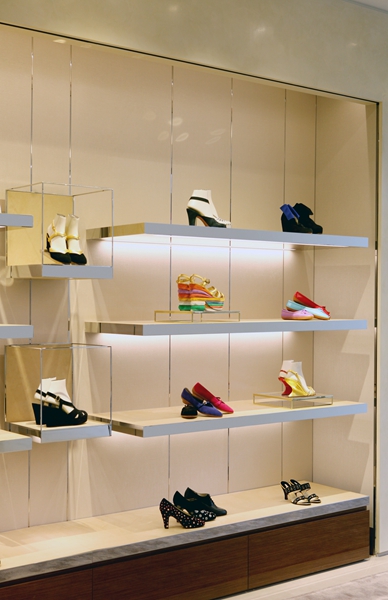 北京新光天地salvatore ferragamo女士鞋履配饰店开幕