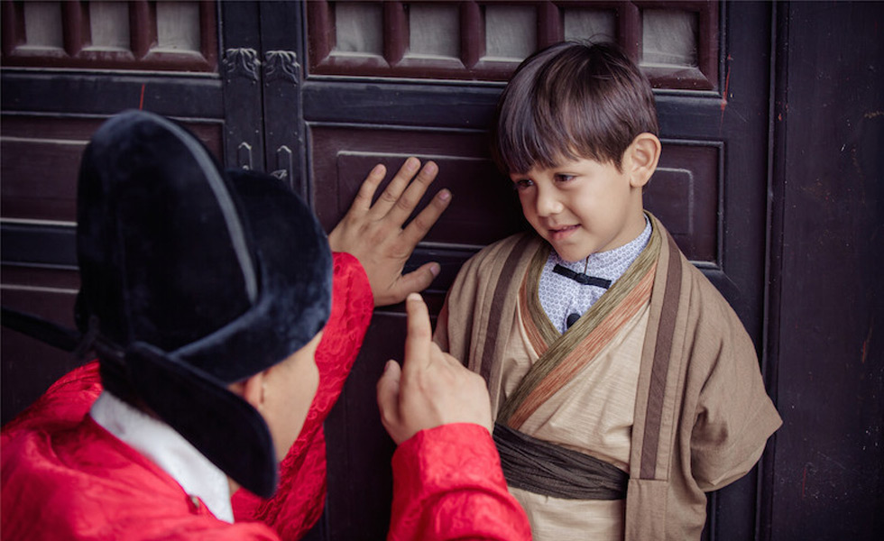 刘烨儿子诺一翩翩美少年!客串古装戏帅萌有型