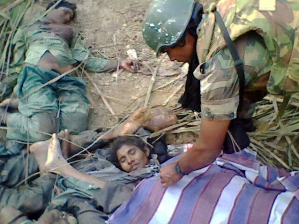 斯里兰卡内战女兵照片图片
