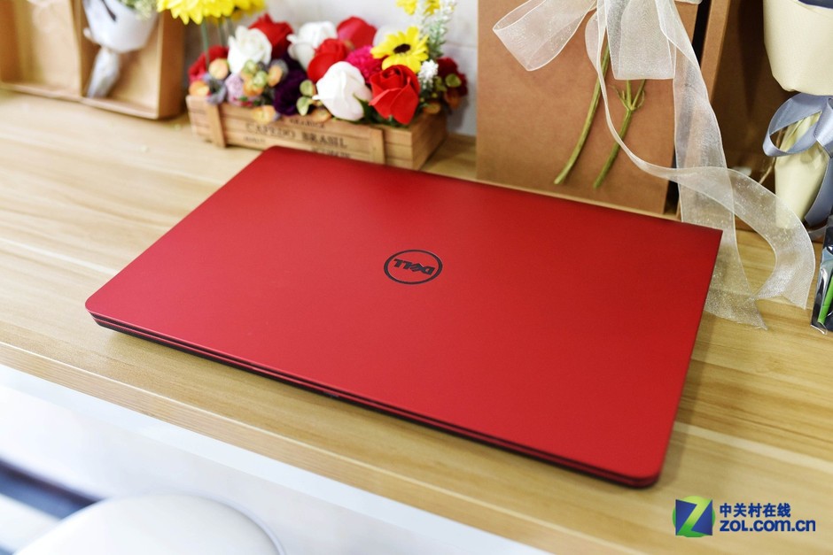 960m个性靓本 戴尔游匣15 7000外拍图赏