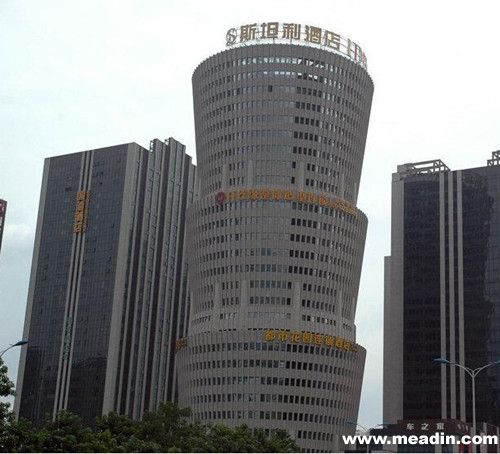 重庆酒店低调营业被调侃神似桶装方便面