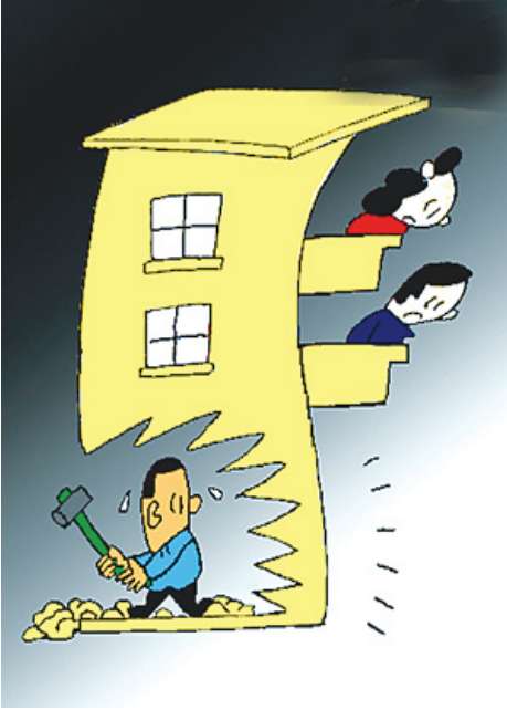 今年5月,滁州一市民装修时乱砸承重墙,致楼上住户墙体开裂,引起楼上楼