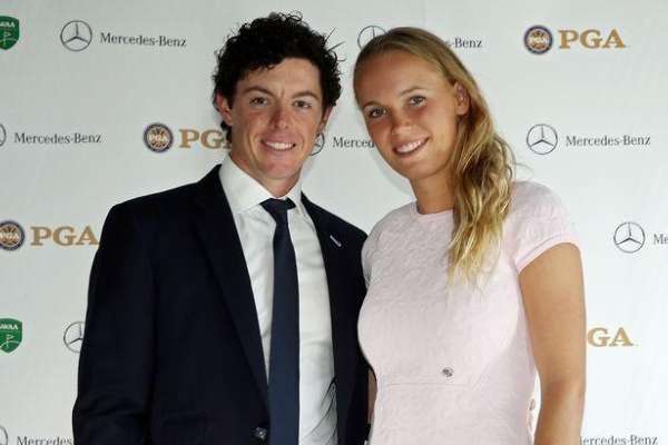 麦克罗伊和女友沃兹尼亚奇