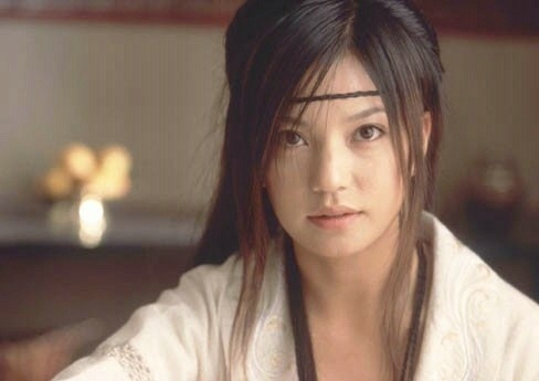 《天地英雄》中的文珠,刚脱离"小燕子"形象的赵薇在《天地英雄》中