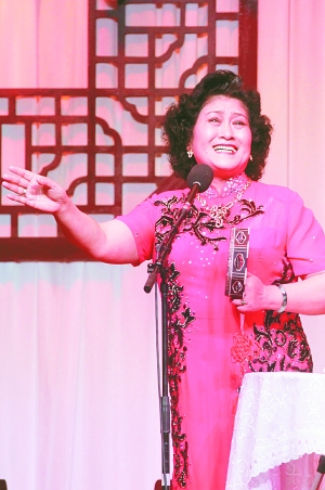 单弦艺术家刘秀梅早报记者 高剑平 图