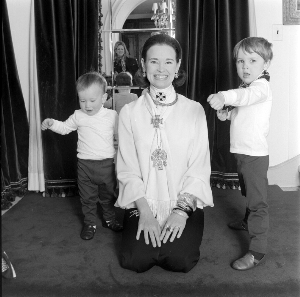 cnn主播银狐拒绝125亿财产