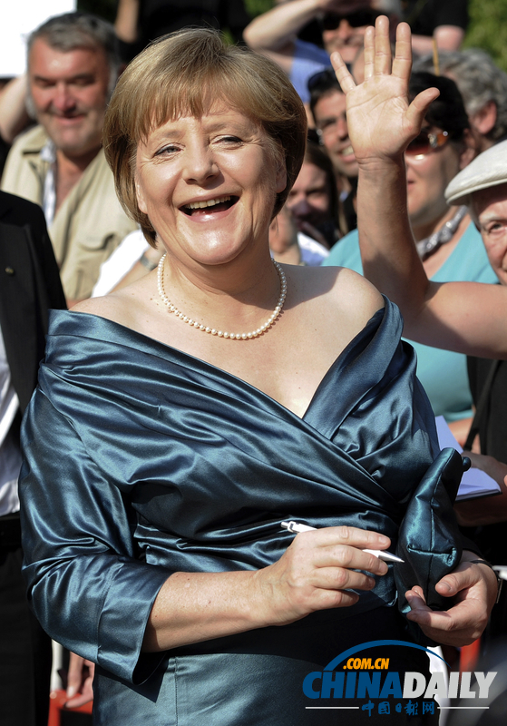 默克尔即将迎来60大寿盘点其强势政治下的性感妩媚