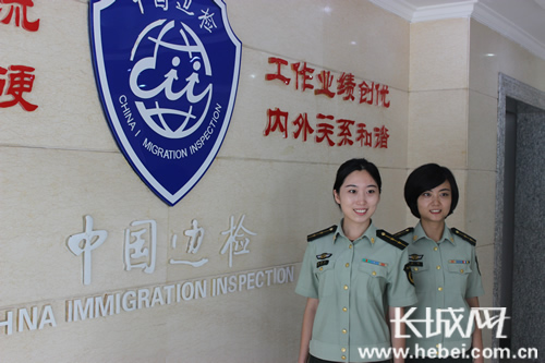 边检女警官.冯晓帆 摄