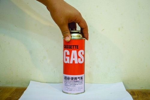 长沙一餐厅卡式炉爆炸 热油烫伤一家9人(图)|大火|丁烷_凤凰资讯