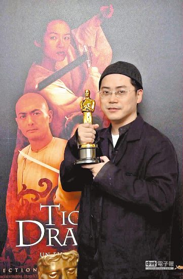 叶锦添否认与跳楼女设计师有染:只是上下属关系