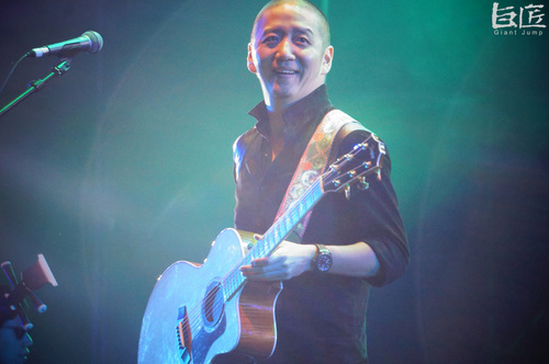 郝云北京演唱会开唱在即群星齐献真挚祝福