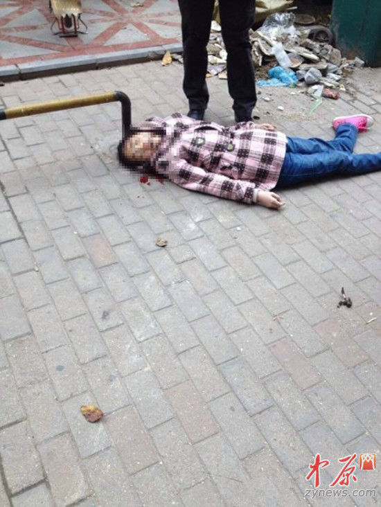 郑州12岁小女孩坠楼身亡 经警方勘测已排除他杀