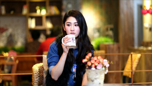 多少爱可以重来热拍杨柳演绎爱情导师