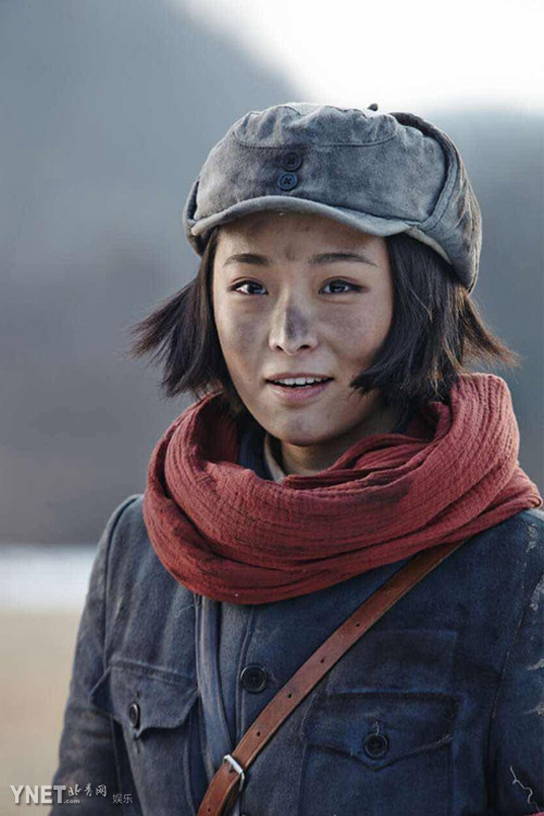 李曼《八女投江》变大花脸 目含泪光魅力十足|李曼|年代戏_凤凰娱乐