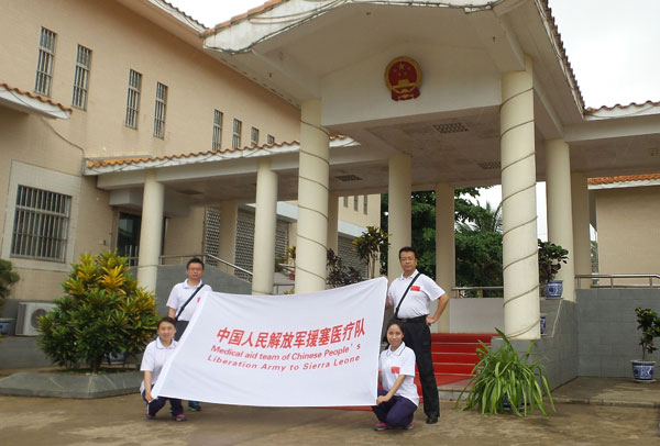 北京302医院、护士全程协助陪同专家预约挂号，只需要您的一个电话的简单介绍
